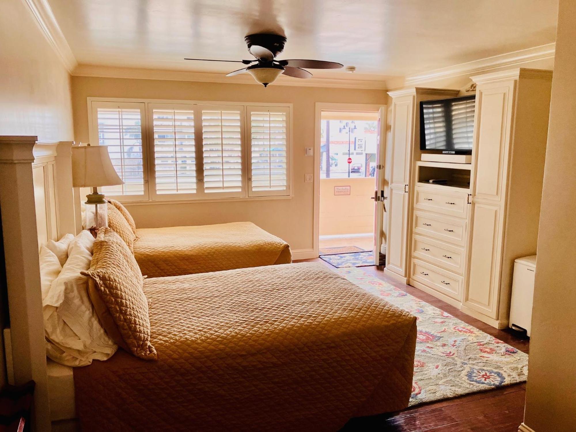 Beachcomber Hotel